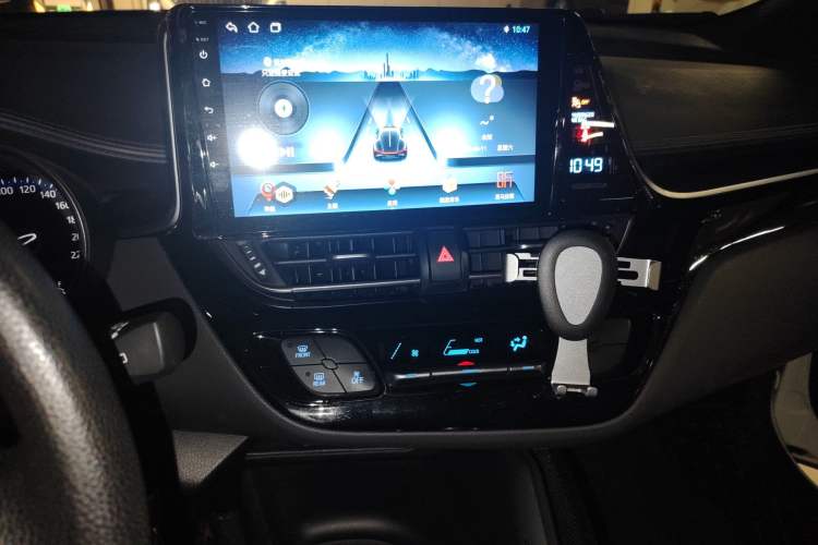 Used Toyota C-HR 2018 2.0L Elite Version China VI Standard Audio And AC Panel