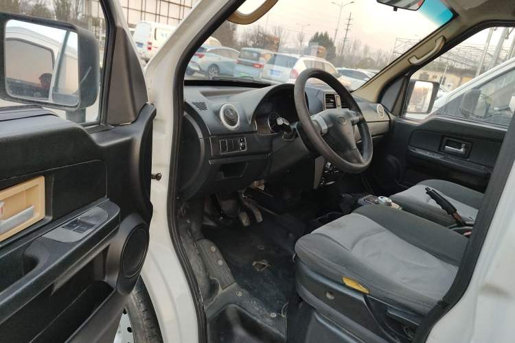 Used Ruichi EC35 2021 EC35 III Long-Range Version 41.86 kWh