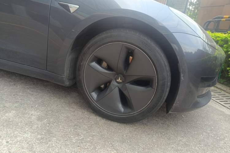 Used Tesla Model 3 2020 Standard Range Rear-Wheel Drive Upgraded Version Right Front Wheel Hub