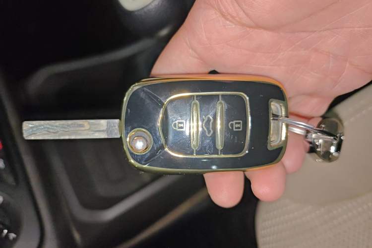 Used Wuling Hongguang 2019 1.5L S Standard Version China VI LAR Vehicle Key