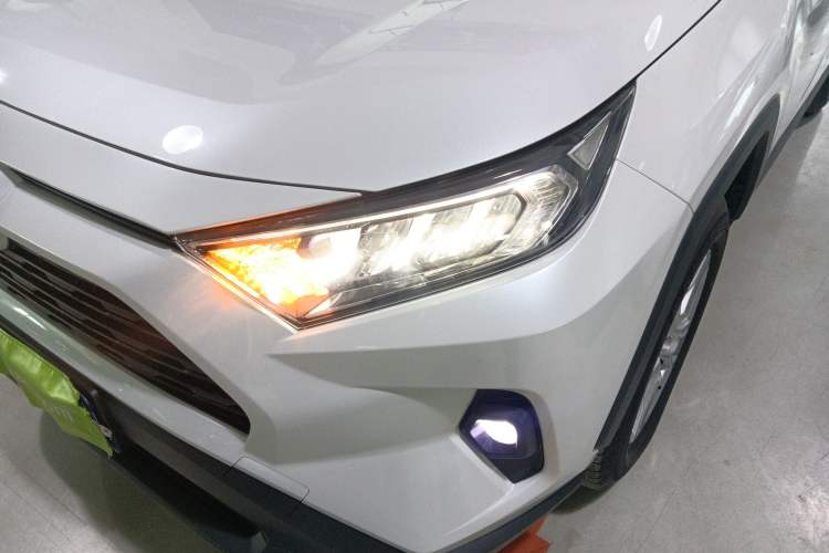 Used Toyota RAV4 2024 2.0L CVT Two-Wheel Drive Urban Edition
