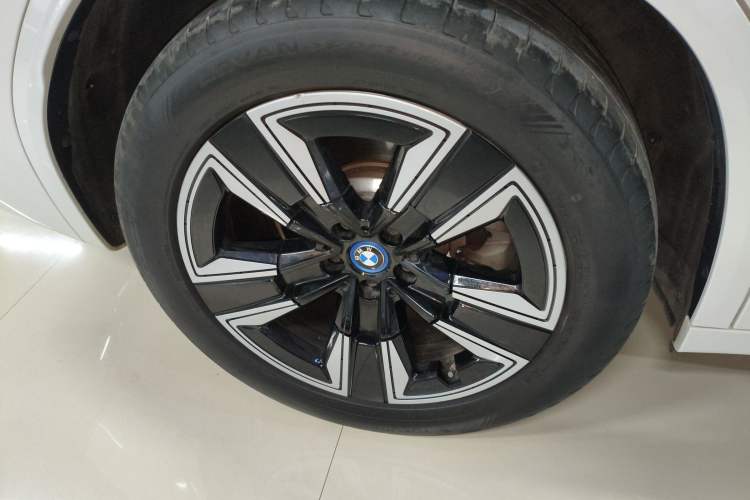 Used BMW iX3 2024 Leading Model