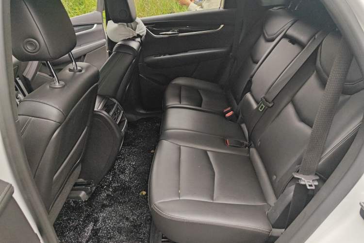 Used Cadillac XT5 2021 28T Luxury Model
