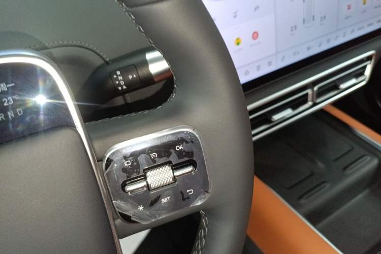 Used Li Auto L6 2025 Pro Smart Refresh Edition Gear Lever