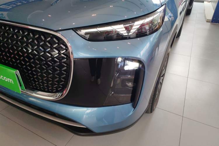 Used Chery Tiggo 8 PLUS C-DM 2025 1.5T 116 km Prestige Version 5 Seats
