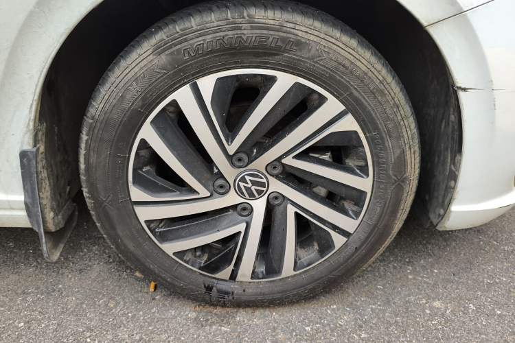 Used Volkswagen Lavida 2023 1.5L Automatic 5 Million Edition
