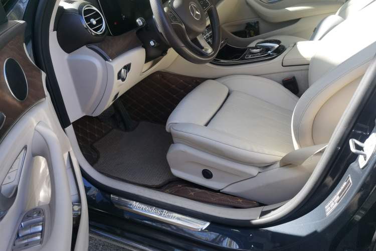 Used Mercedes-Benz E-Class 2016 E 200 L Driver Seat