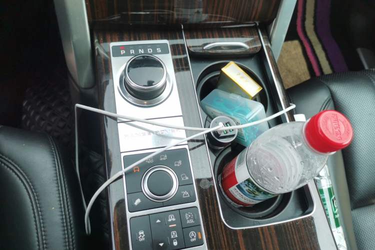 Used Land Rover Range 2015 3.0 SC V6 Vogue Gear Lever