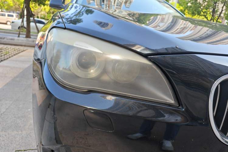 Used BMW 7 Series 2011 730Li Elegant Model Right Front Headlight