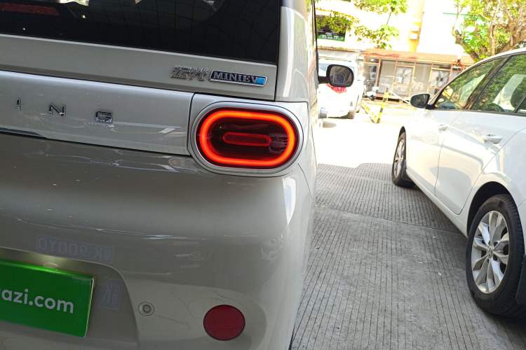 Used Wuling Hongguang MINIEV 2024 3rd Generation 215km Youth Edition