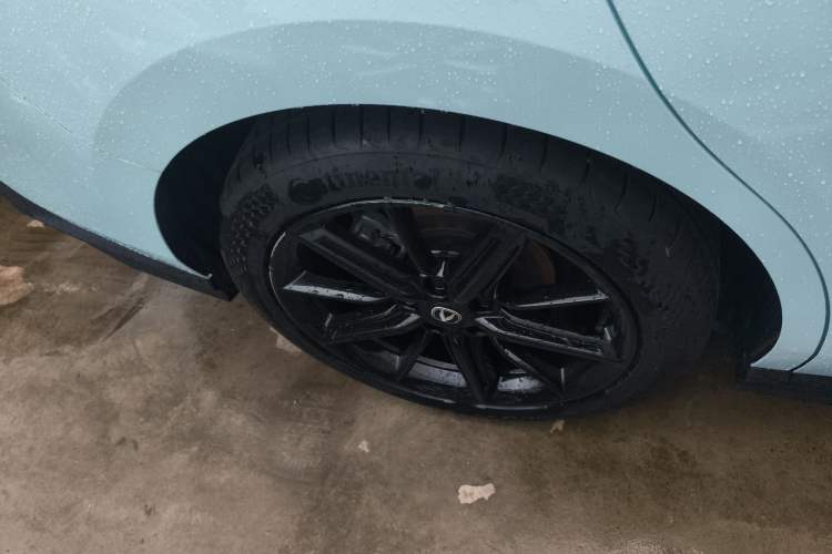 Used Changan UNI-V 2022 1.5T Prestige Version