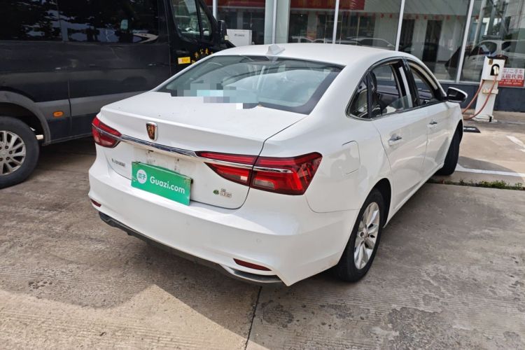 Used Roewe i6 New Energy 2017 45T Hybrid Connect & Smart Enjoyment Edition
