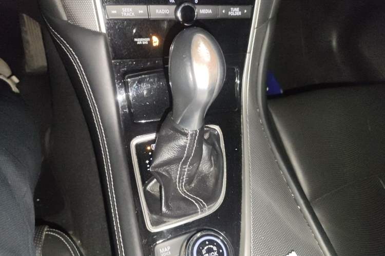 Used Infiniti Q50L 2015 2.0T Enjoyment Edition
