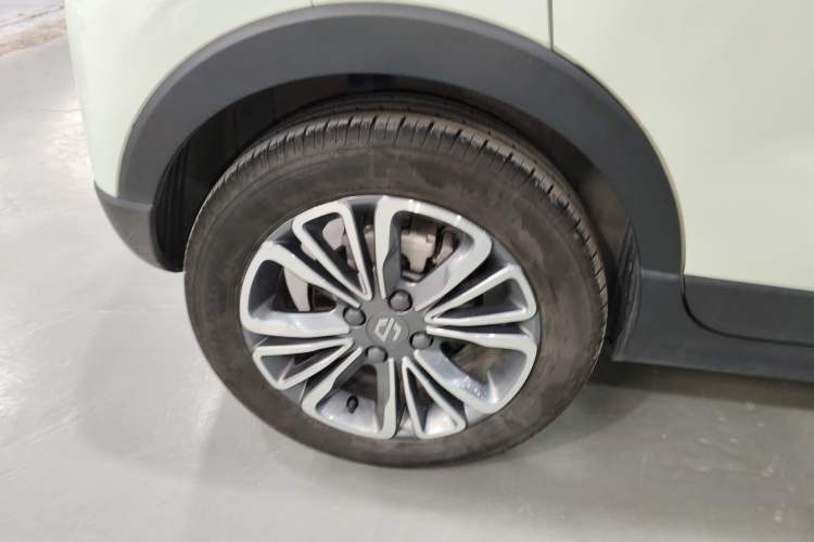 Used Leapmotor T03 2024 310 Comfort Edition Right Rear Wheel Hub