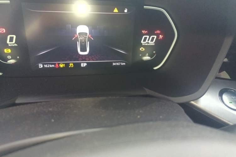 Used MG 5 2021 180 DVVT CVT Youth Luxury Edition
