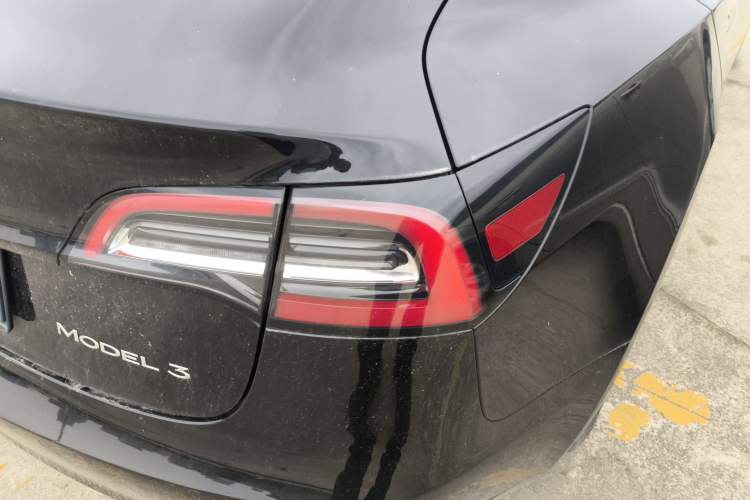 Used Tesla Model 3 2021 Standard Range Rear-Drive Upgraded Version Exterior 3