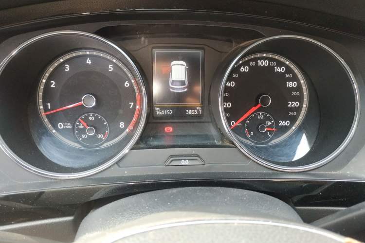 Used Volkswagen Tiguan L 2019 330TSI Automatic Two-Wheel Drive Panoramic Comfort Edition China VI Standard