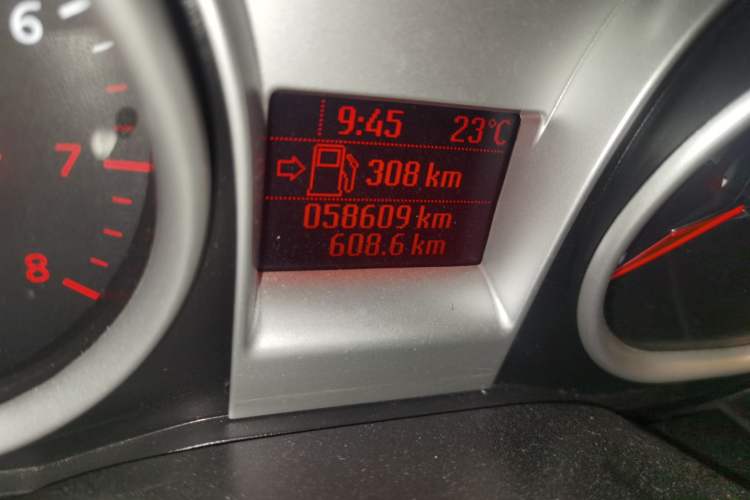 Used Ford Focus 2013 Hatchback Classic 1.8L Automatic Base Model Odometer Close Up