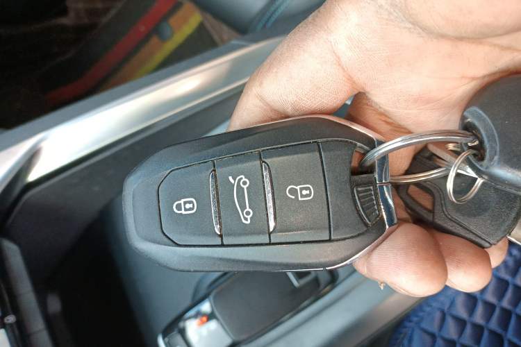 Used Peugeot 5008 2021 360THP 5-Seater Strength Edition
