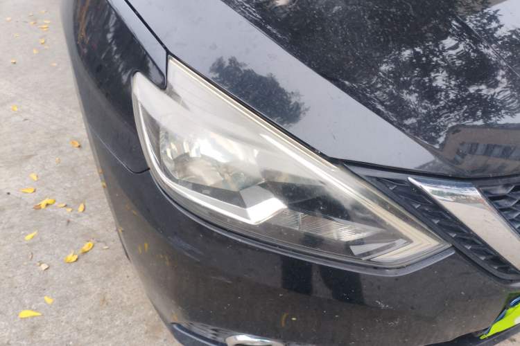 Used Nissan Sylphy 2016 1.6 XL CVT Luxury Edition Right Front Headlight