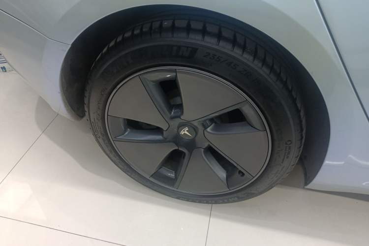 Used Tesla Model 3 2022 Rear-Wheel-Drive Version
