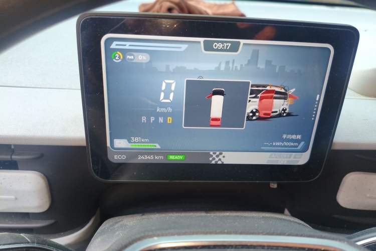 Used SAIC MAXUS Dana V1 2025 V1+ Long Wheelbase High-Roof Multi-Function Version (62 kWh)