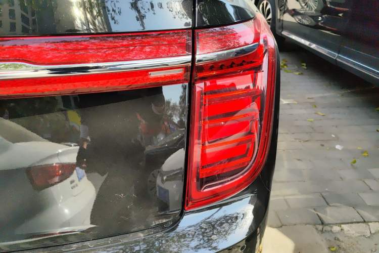 Used Hongqi H9 2020 2.0T Smart Connect Flagship Edition
