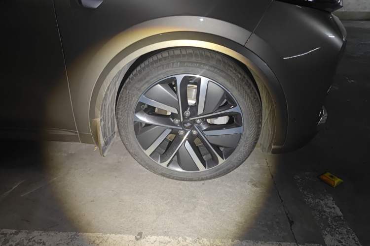 Used Li Auto L9 2022 Max model