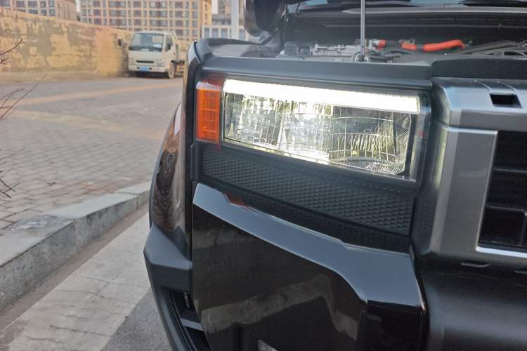 Used Toyota Prado 2024 2.4T All-Terrain TX Version 5 Seats Right Front Headlight