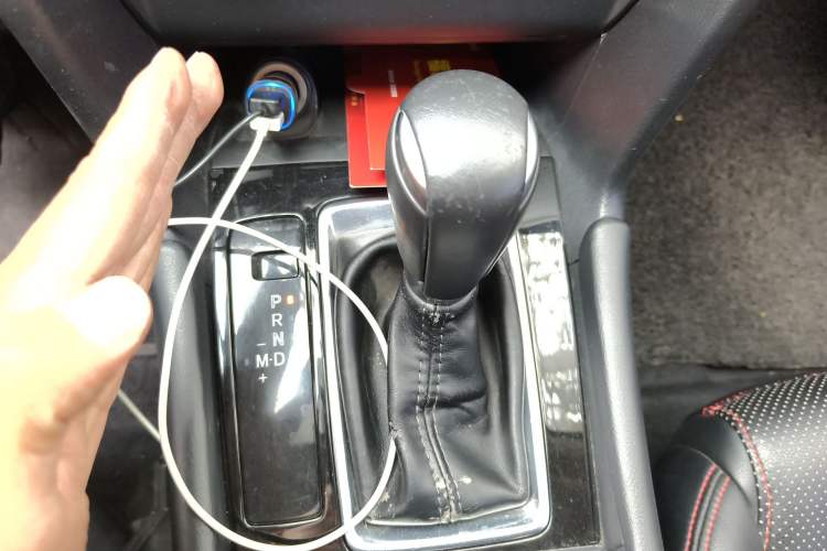 Used Mazda 3 Axela 2017 Hatchback 2.0L Automatic Luxury Model Emission Standard China V