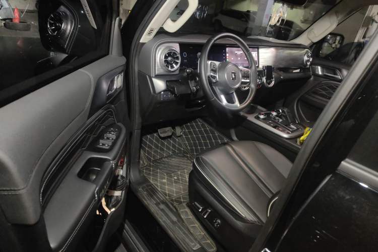 Used Tank 300 2021 City Edition 2.0T—Truly Stylish
