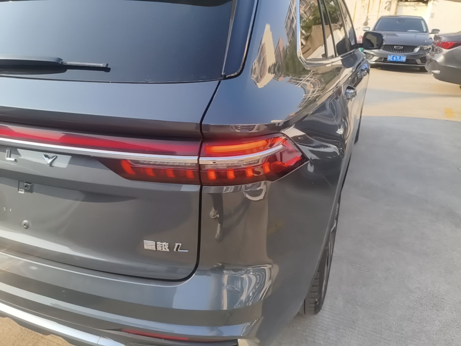 Geely Auto Monjaro L 2021 2.0TD DCT EVO Two-Wheel Drive Smart Luxury Version — снимка 9