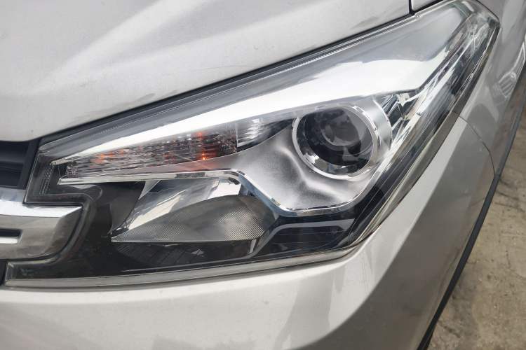 Used Dongfeng Fengon S560 2018 1.8L CVT Elite Model 7 Seats