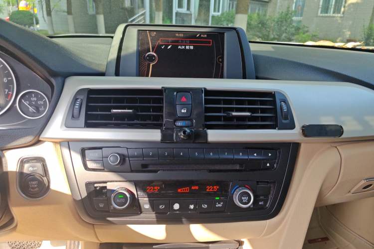 Used BMW 3 Series 2014 320Li Fashion Model
