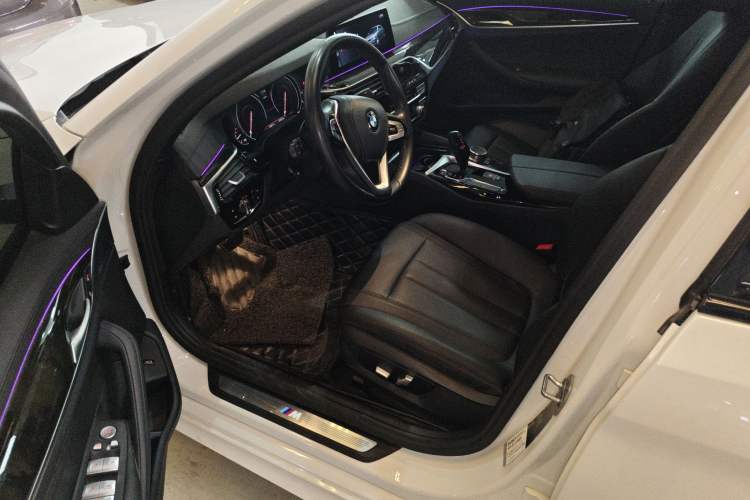 Used BMW 5 Series 2018 525Li M Sport Package
