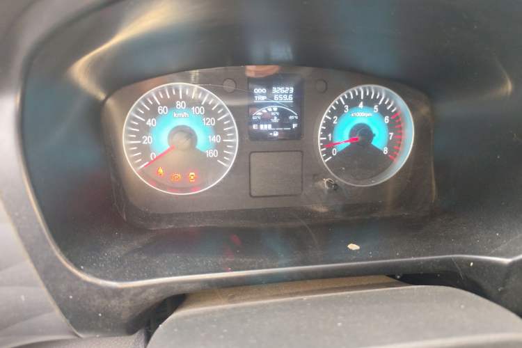 Used Jinbei Gold Hiace M Classic 2024 1.6L Travel Lion Van 2-Seater Instrument Cluster