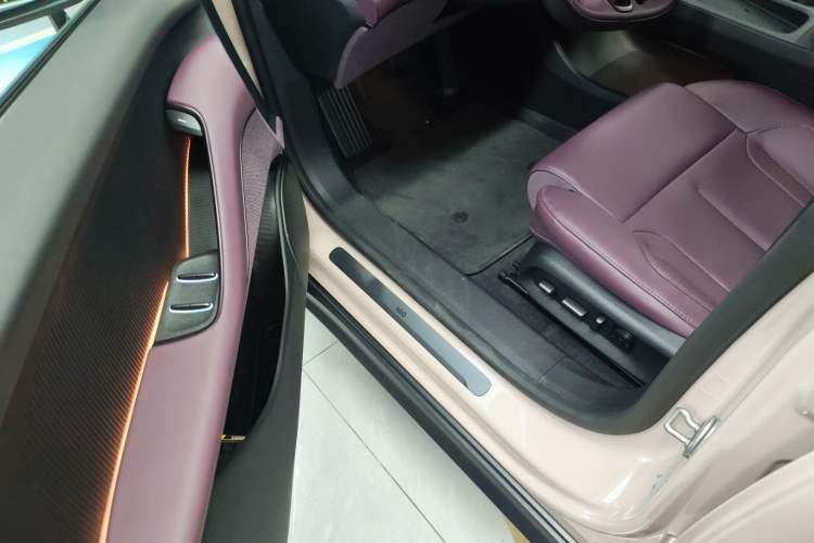 Used Nio ET5T 2024 75kWh Touring