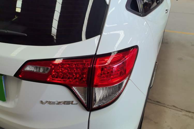 Used Honda Vezel 2020 1.5L CVT Pioneer Edition