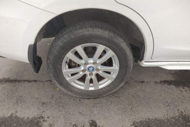 Used Venucia T70 2016 1.6L Manual Ruixing Edition
