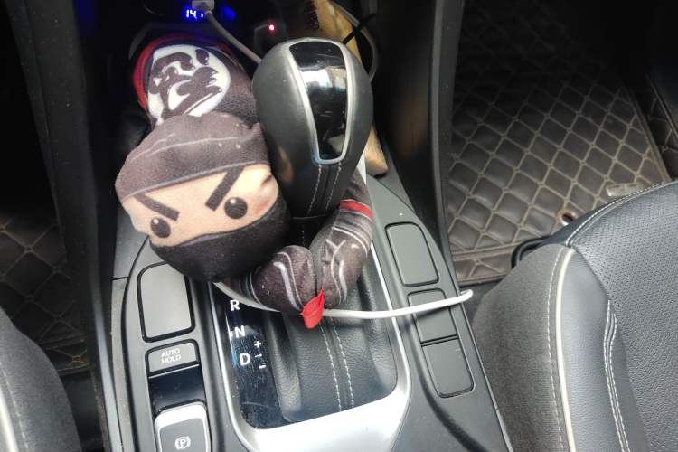 Used Hyundai Santa Fe 2017 2.0T Automatic All-Wheel Drive Smart 7-Seater