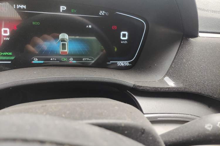 Used BYD Song PLUS New Energy 2021 DM-i 110KM Flagship PLUS Odometer Close Up