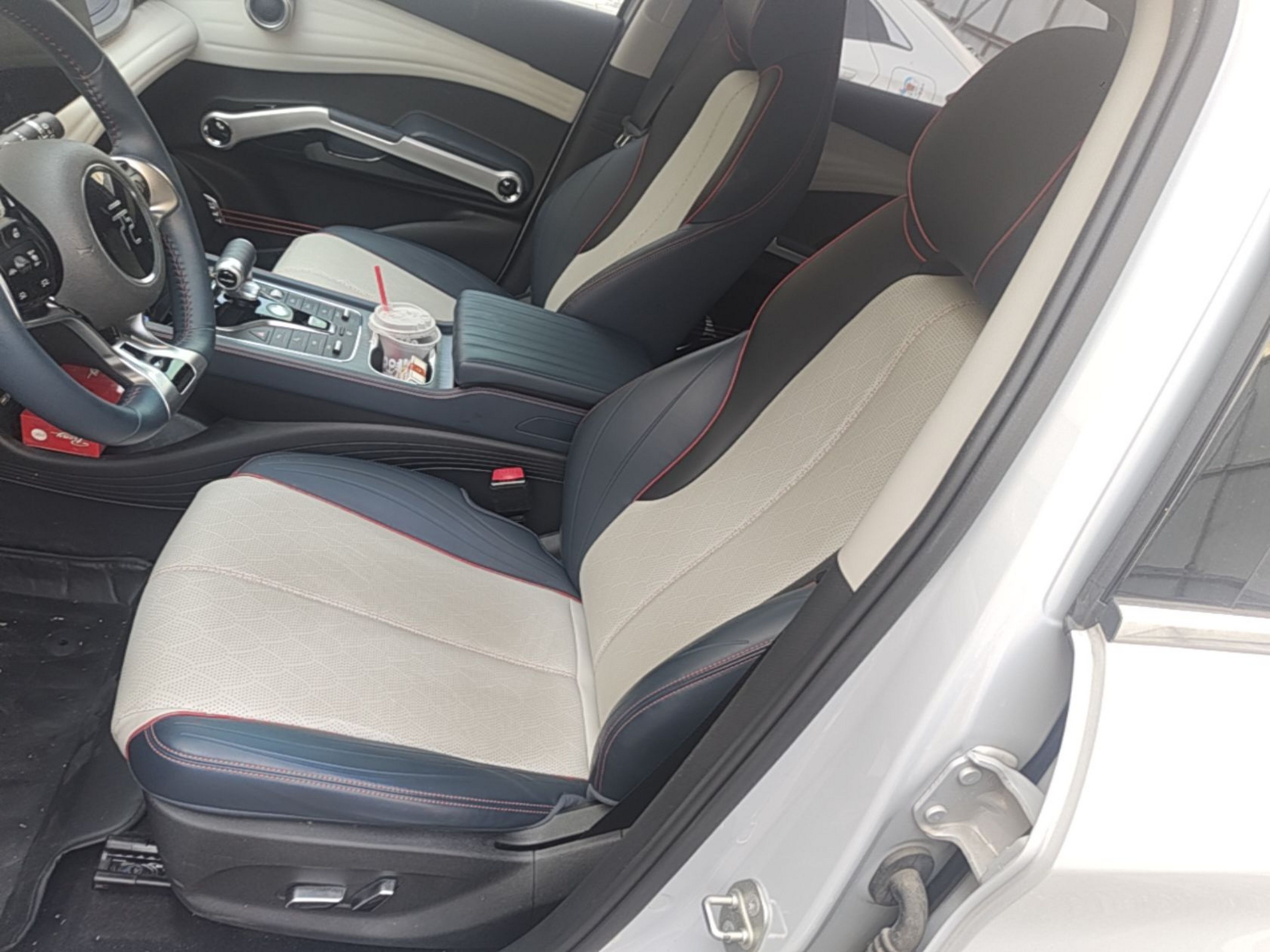 Avant de la voiture