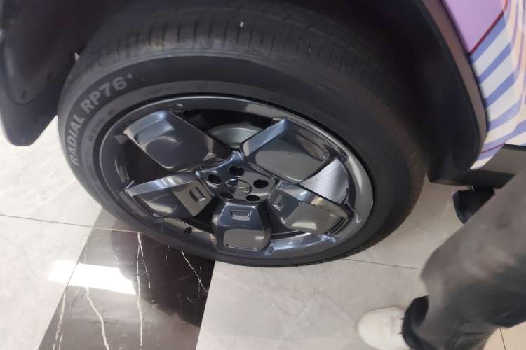 Used iCAR V23 2025 501 Four-Wheel Drive Intelligent Driving Version
