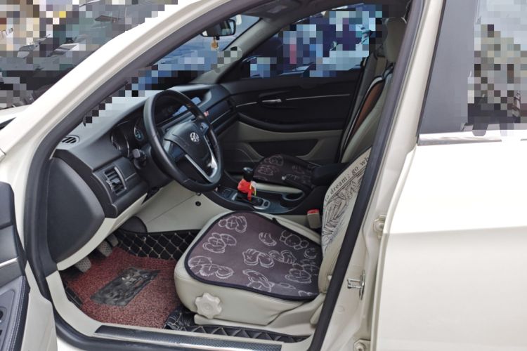 Used BAIC Senova D50 2014 1.5L manual comfort version
