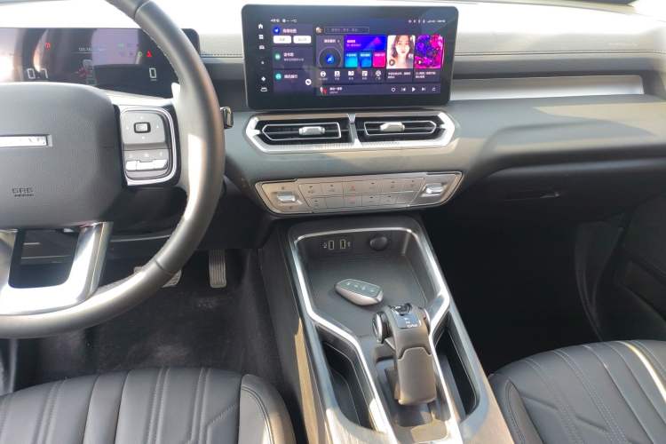 Used Haval H5 2023 2.0T Automatic All-Wheel Drive LinkedIn Gasoline
