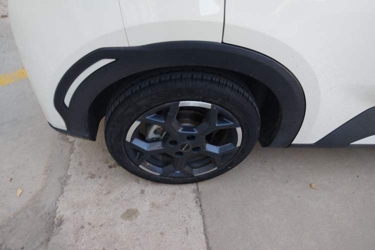 Used BYD Seagull 2025 405 km Flying Edition Right Rear Wheel Hub