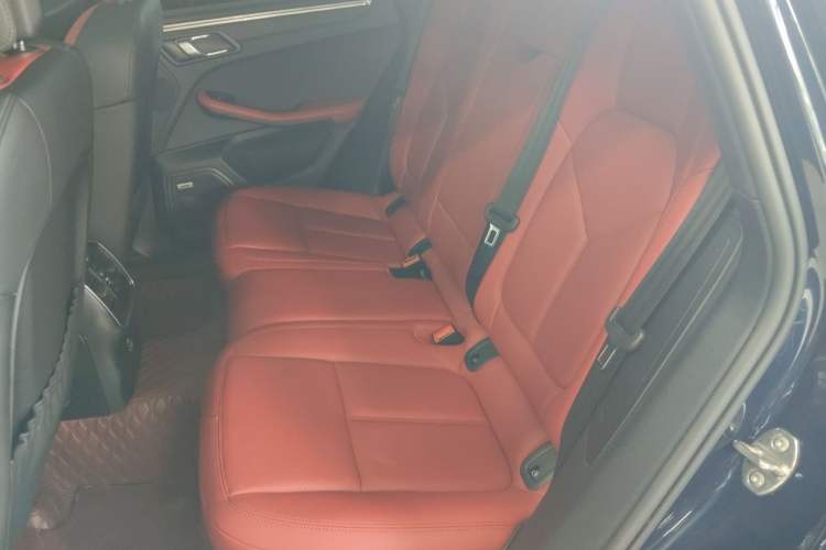 Used Porsche Macan 2021 Macan 2.0T