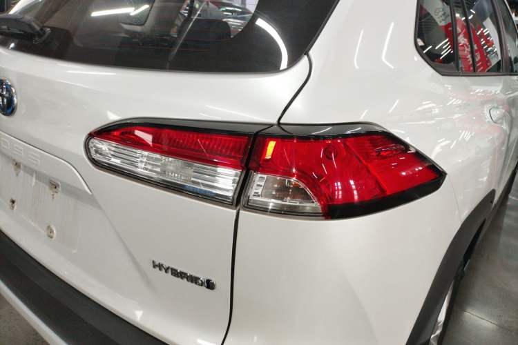 Used Toyota Corolla Cross 2023 Dual-Motor 2.0L Pioneer Edition Right Rear Taillight