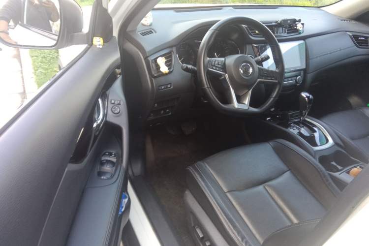 Used Nissan X-Trail 2021 2.0L CVT 2WD XL ITS SmartConnect Comfort Edition Driver Seat