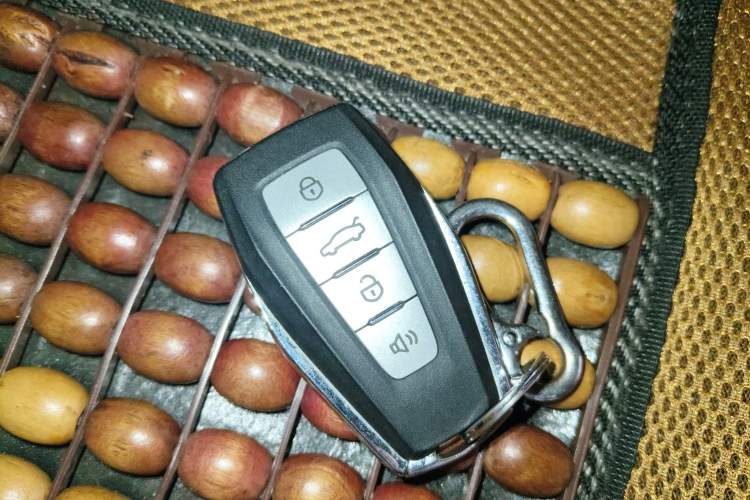 Used Geely Auto Vision X6 2020 1.4T Manual Luxury Model
